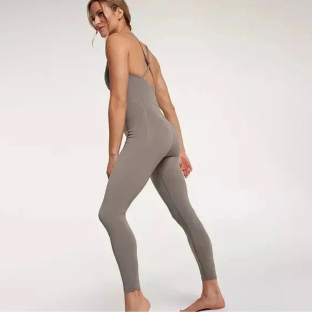 CALIA Inspire Adjustable Strap Bodysuit Gray Small NWT - Picture 3 of 14